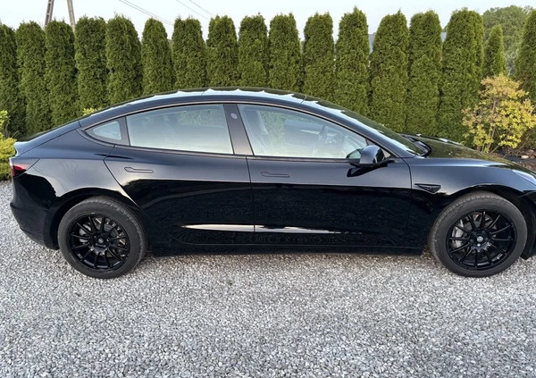 Tesla Model 3 cena 135000 przebieg: 27000, rok produkcji 2021 z Zawiercie małe 67
